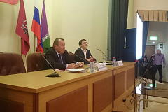 В ЮАО представители Дептранса Москвы рассказали представителям общественности о плюсах расширения зоны платных парковок