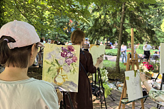 Второй самый массовый пленэр (живопись на открытом воздухе).