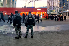  Правопорядок в ходе подготовки и проведения хоккейного матча между столичной командой «Спартак» и «Амур» из Хабаровска обеспечили сотрудники Главного управления Росгвардии по городу Москве 